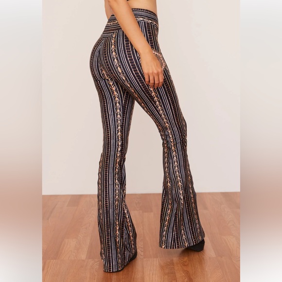 Wolven Threads Pants - NWT Wolven Threads Zephyr Flare